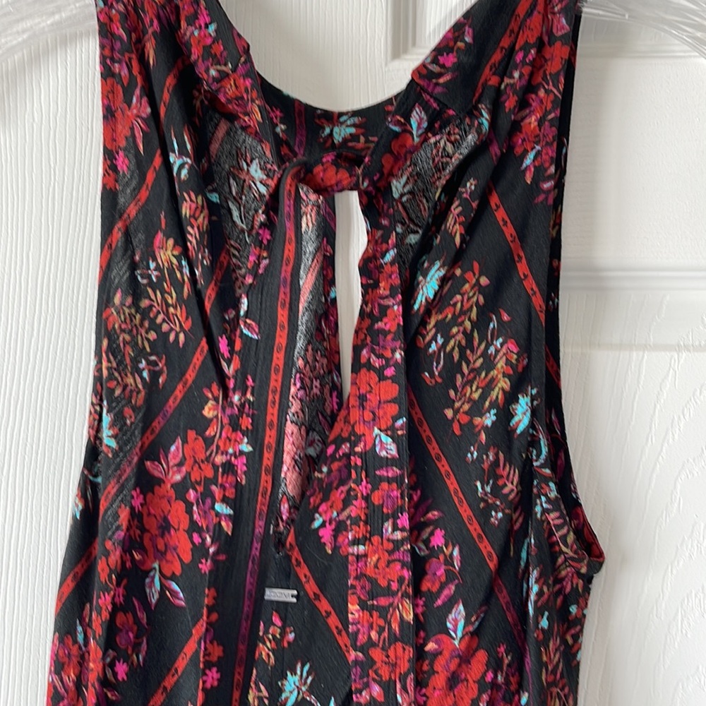 Volcom Sundress - Picture 3 of 8